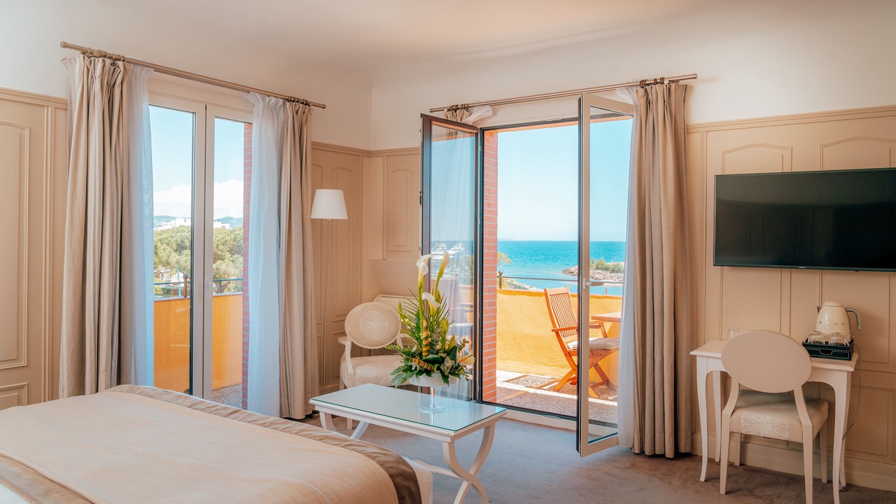 Photo of Patio Balcony in Mandelieu-la-Napoule Beach