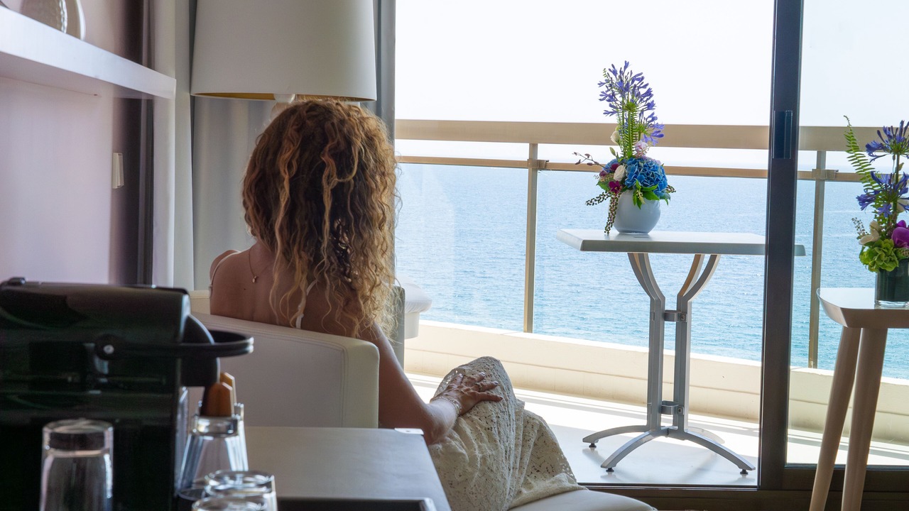 Photo of Bedroom in Mandelieu-la-Napoule Beach