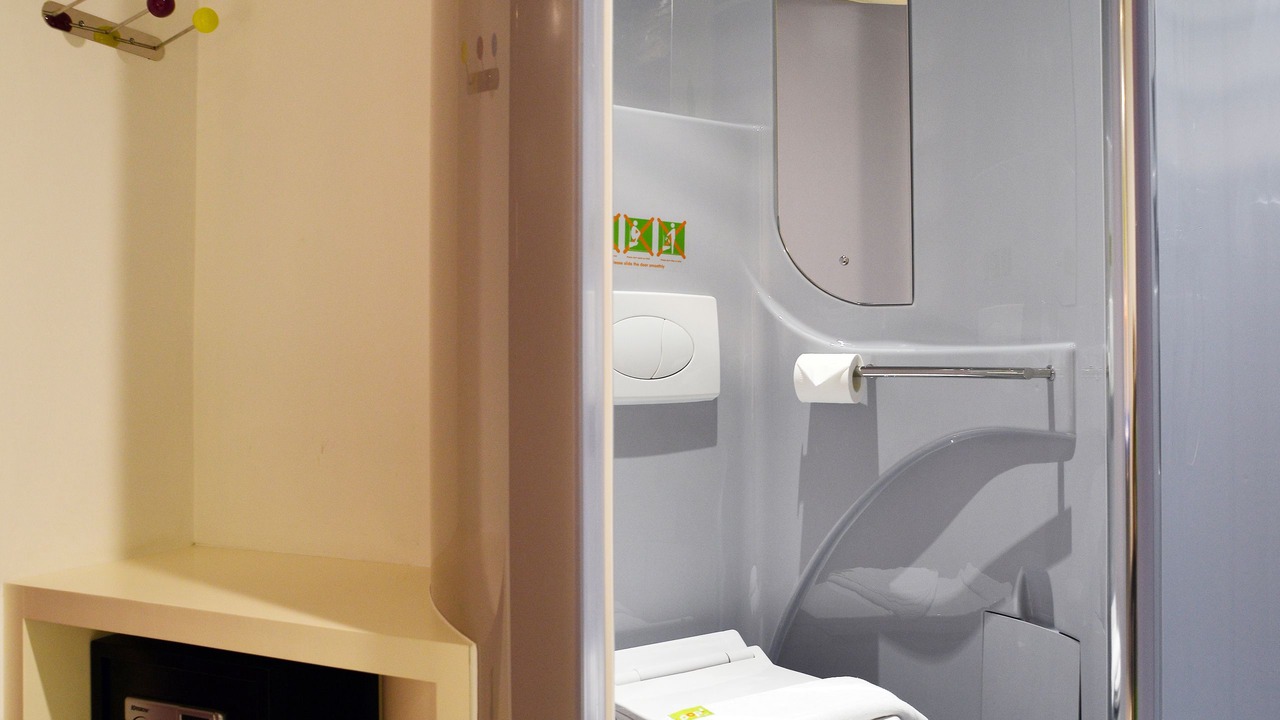 Photo of Bathroom in Cokroaminto