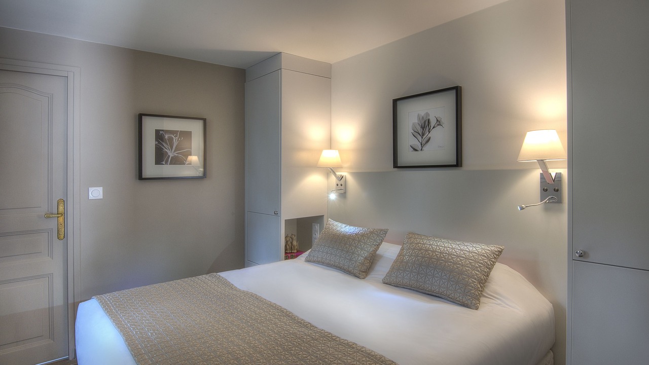 Photo of Bedroom in California - Pezou