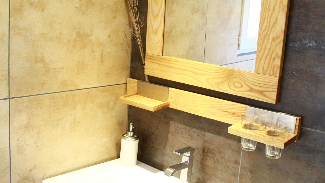 Photo of Bathroom in Peille