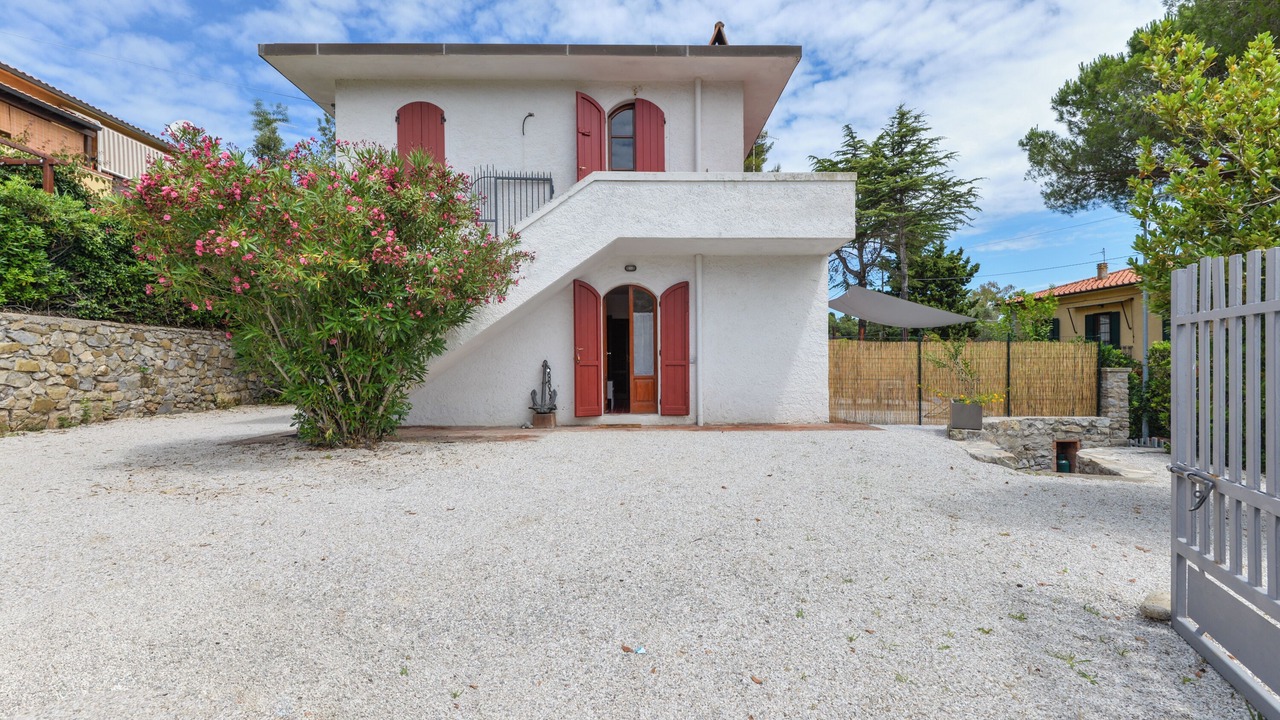 Photo of Outdoor in Cavo