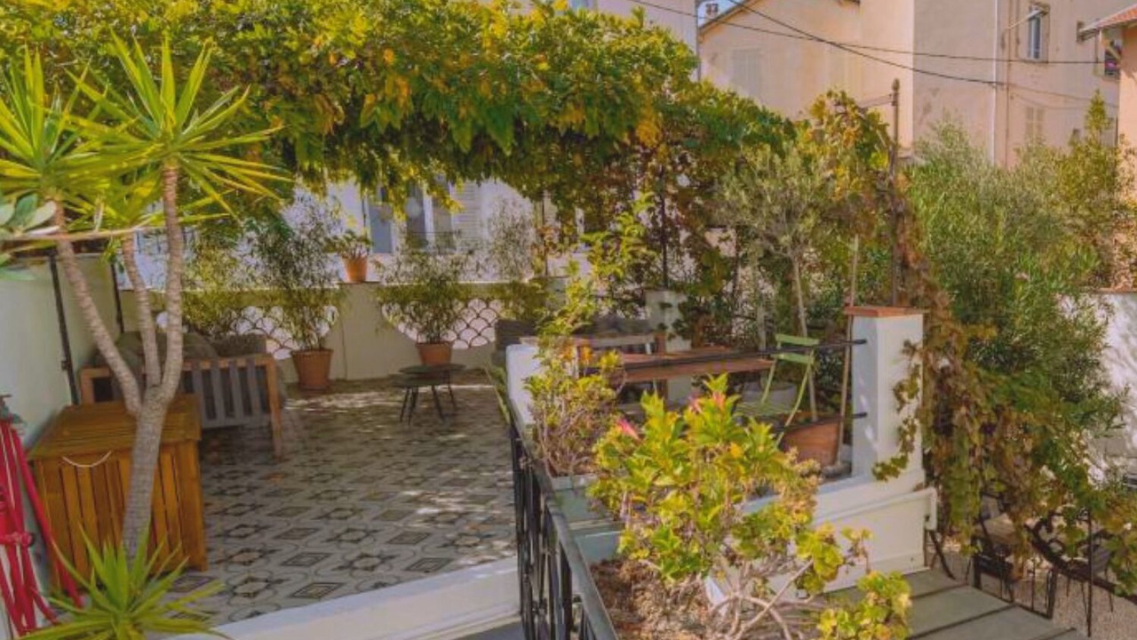 Photo of Outdoor in Carnot