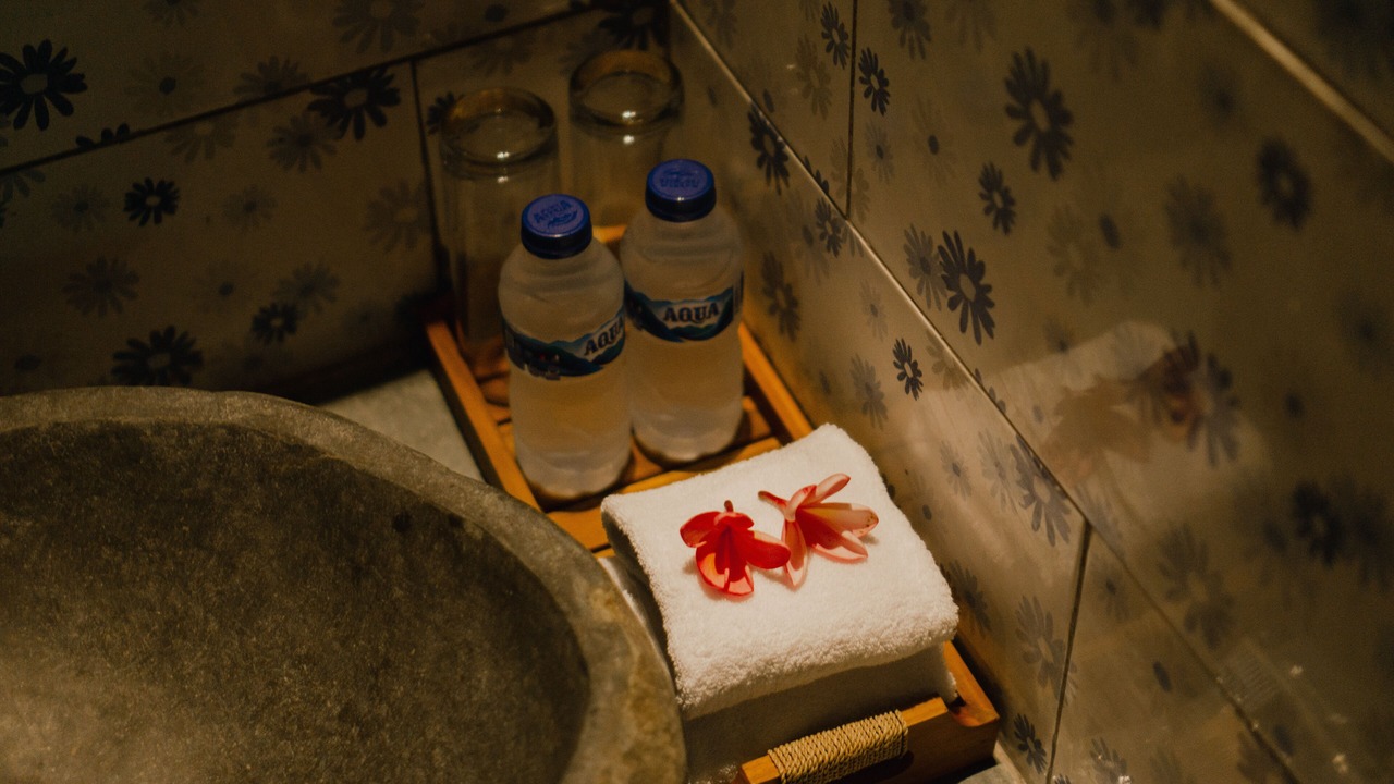 Photo of Bathroom in Mushroom Bay