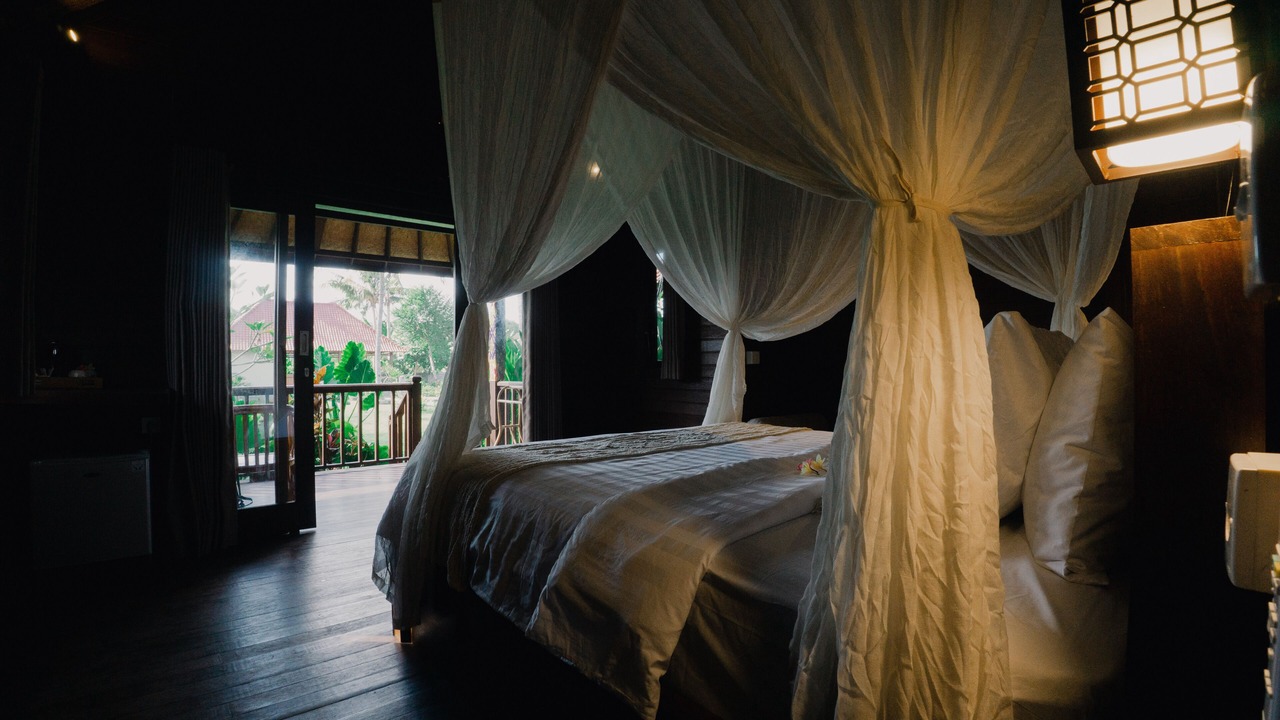 Photo of Bedroom in Mushroom Bay