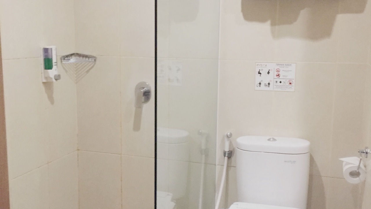 Photo of Bathroom in Gubeng