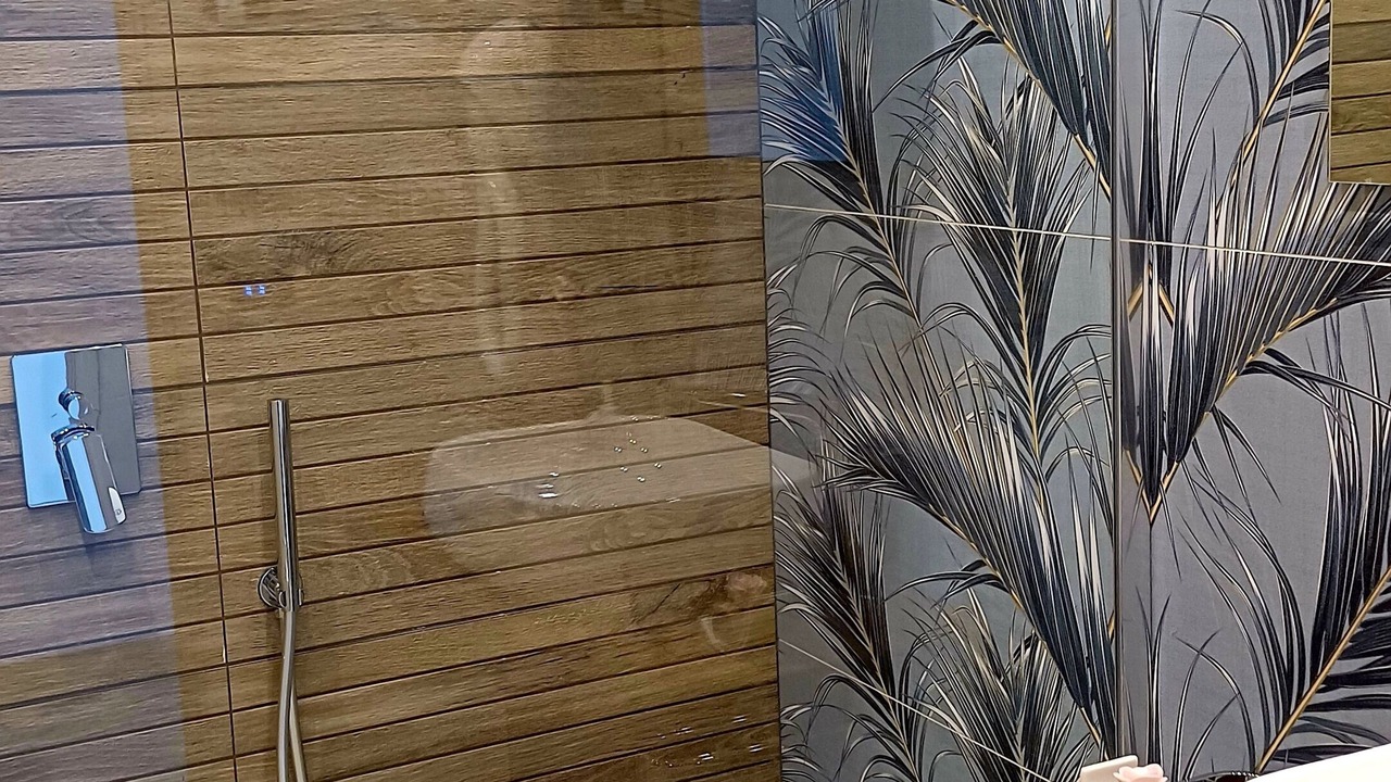 Photo of Bathroom in Furore