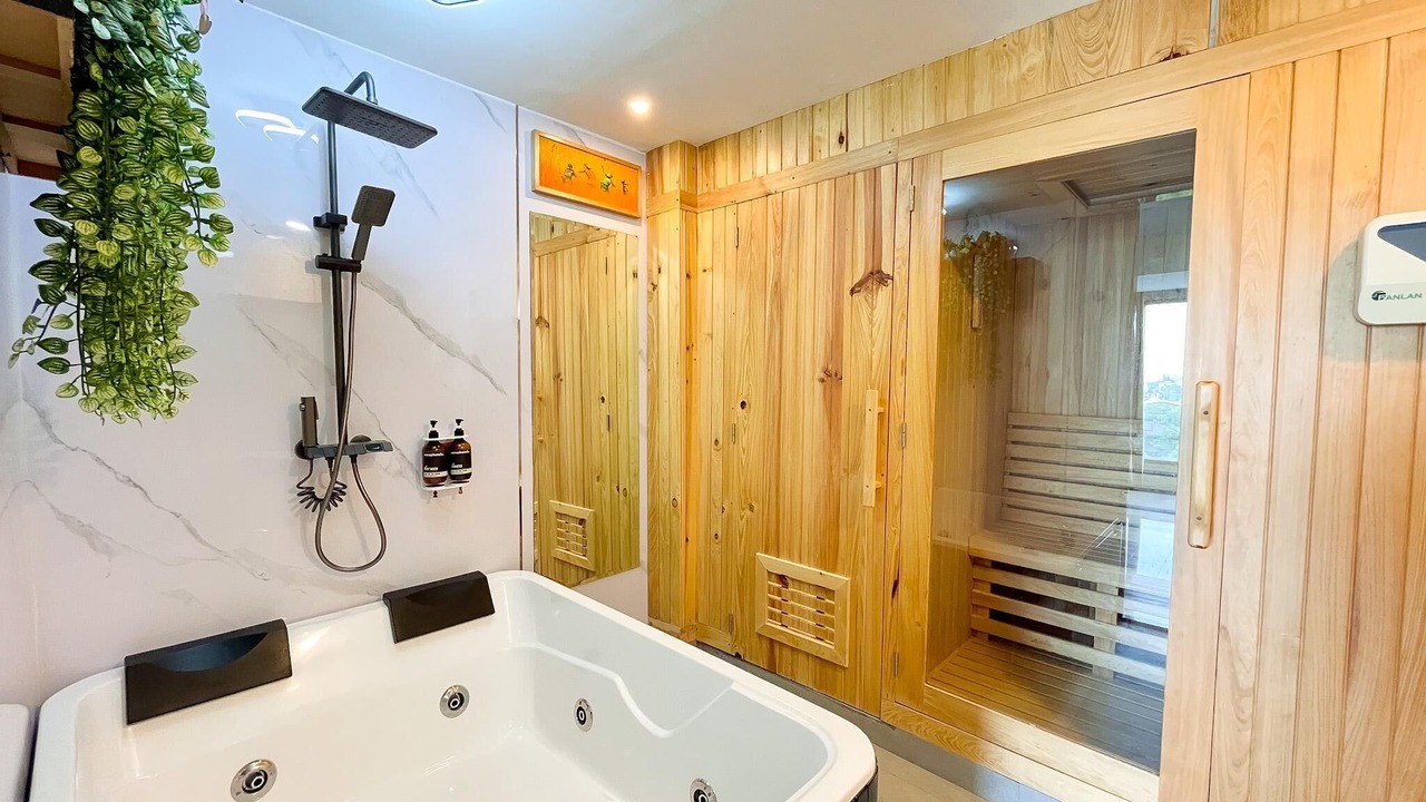 Photo of Bathroom in West Cirebon