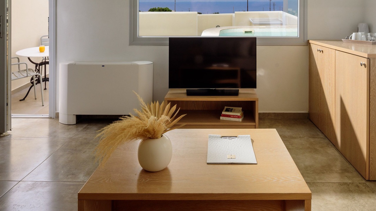 Photo of Bedroom in Exo Gialos
