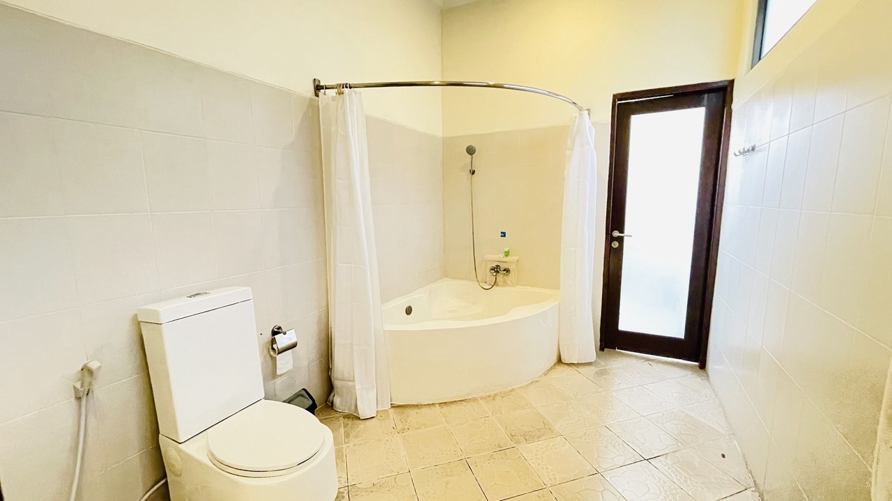 Photo of Bathroom in Sengkidu