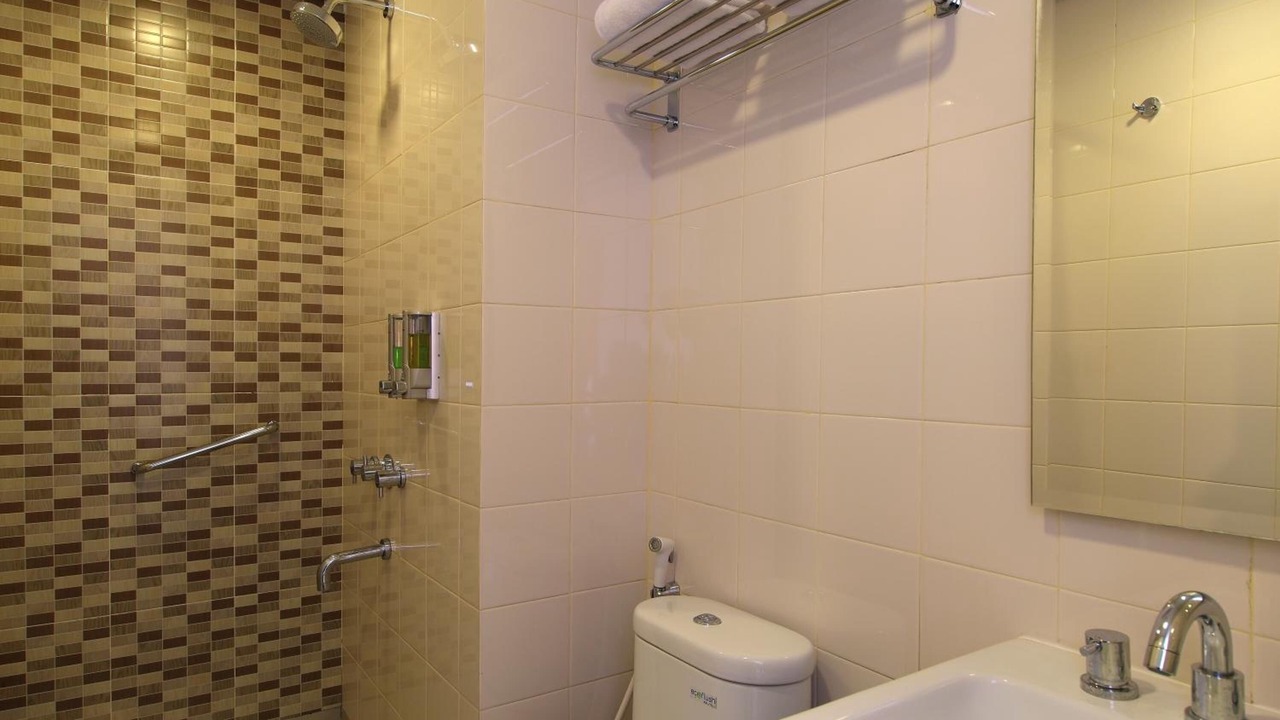 Photo of Bathroom in Teuku Umar