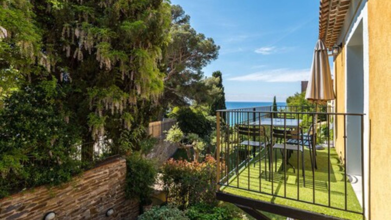 Photo of Patio Balcony in Le Rayol