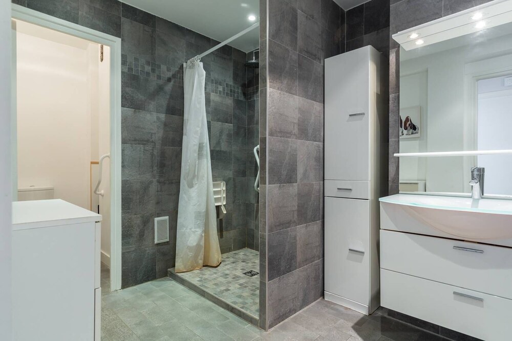 Photo of Bathroom in Juan-les-Pins