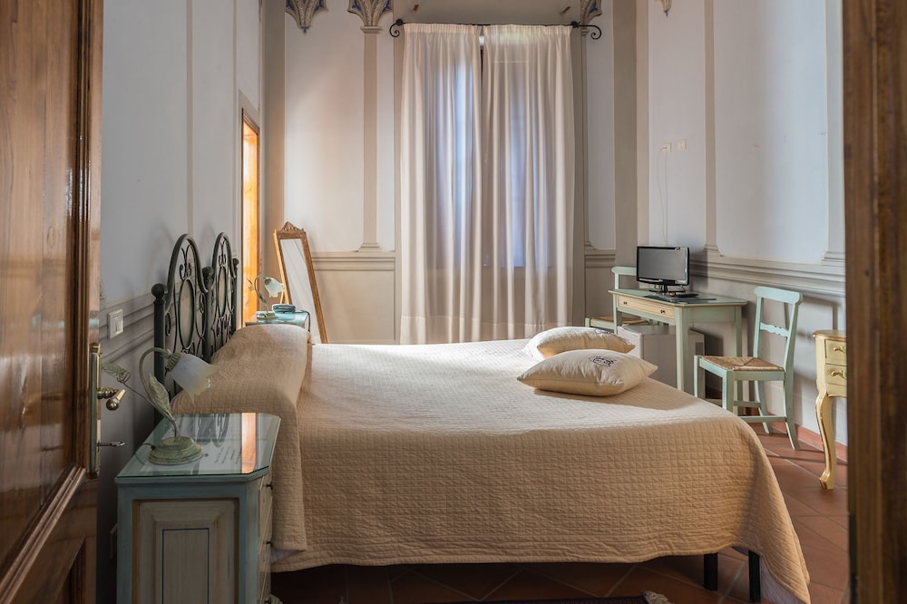Photo of Bedroom in San Lorenzo a Vaccoli