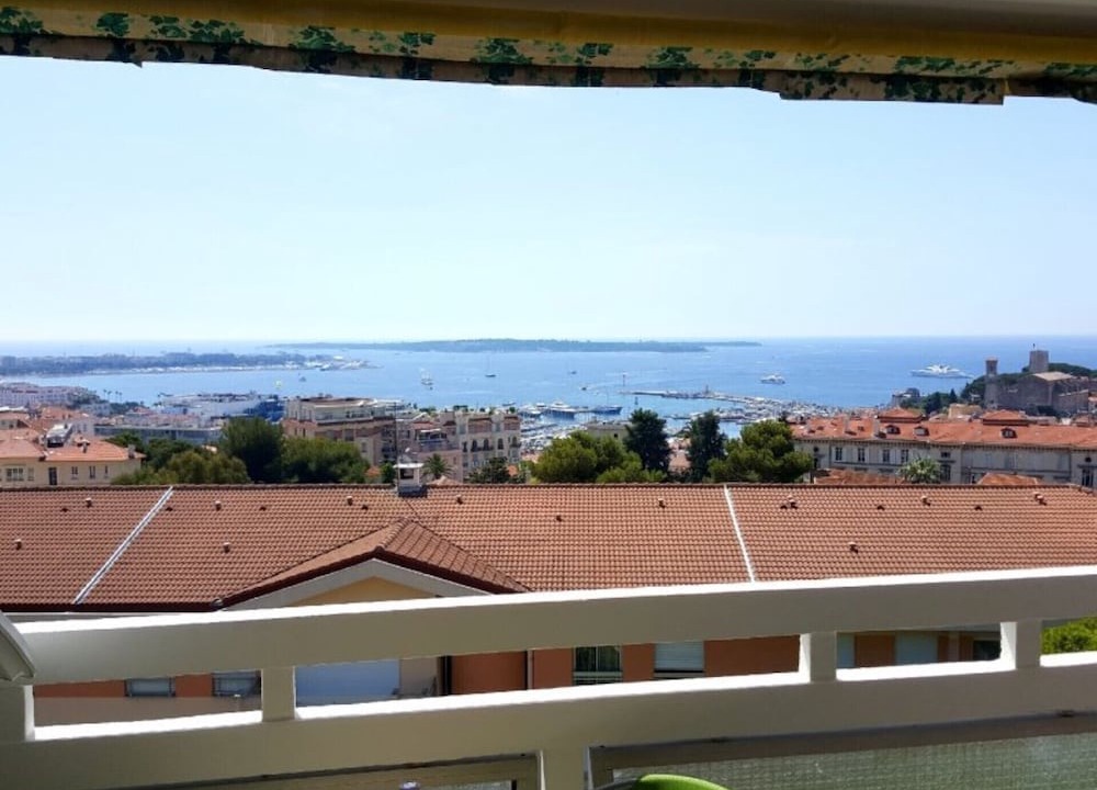 Photo of Patio Balcony in Riou - Petit Juas - Av de Grasse