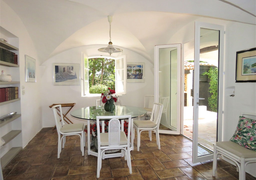 Photo of Livingroom in Sainte-Maxime - Saint-Tropez