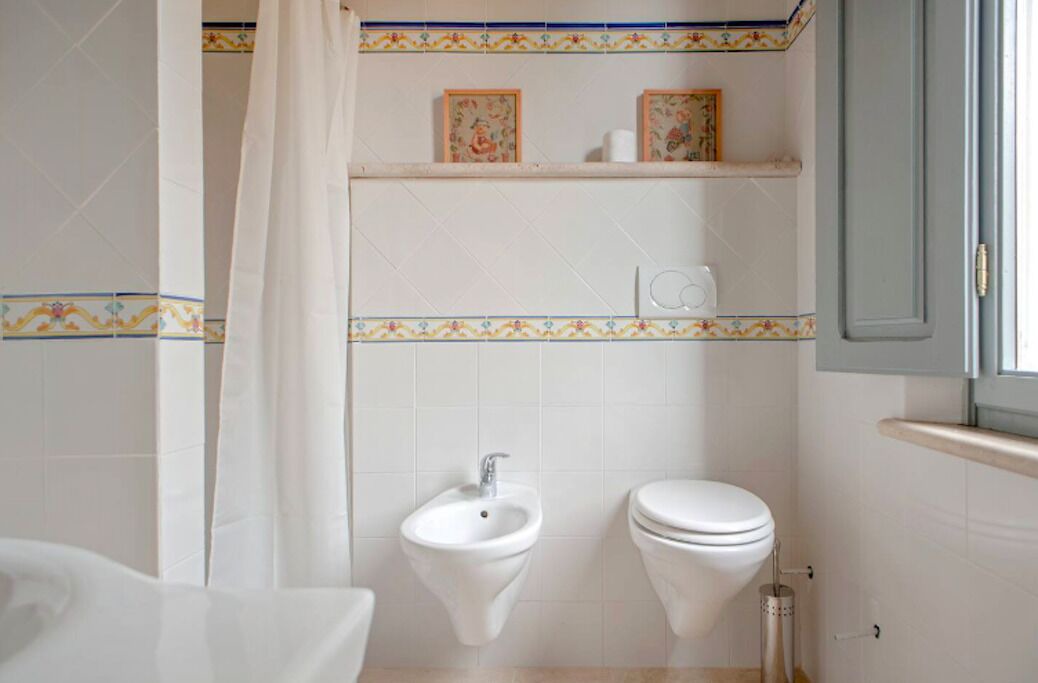 Photo of Bathroom in Lorenzana