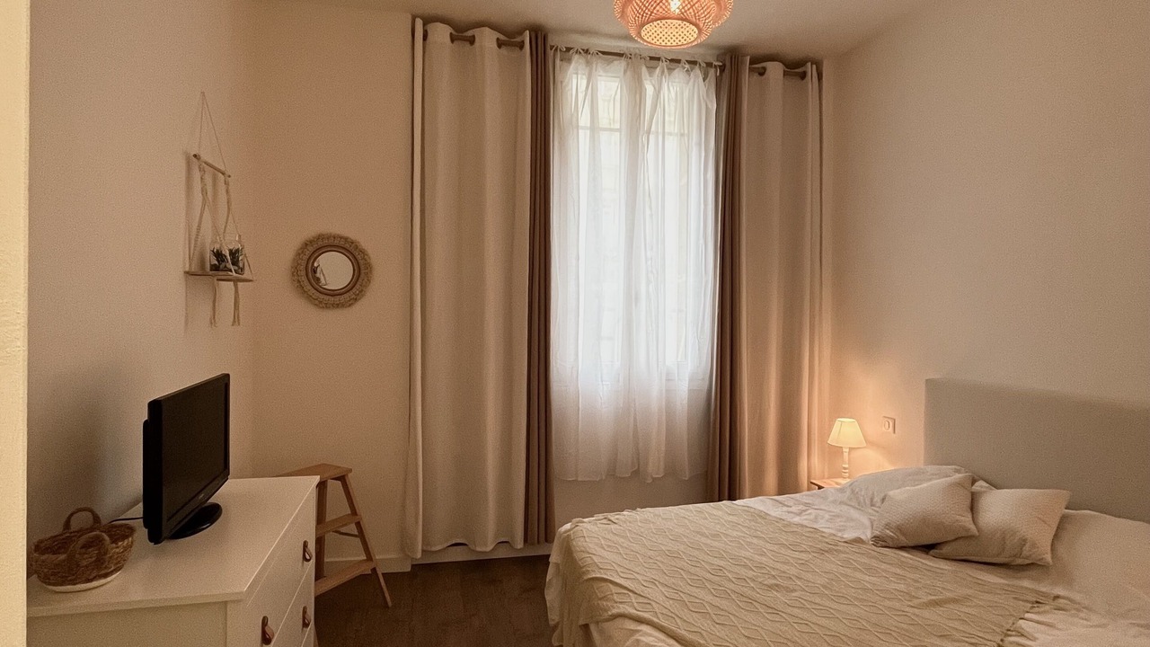 Photo of Bedroom in Riquier