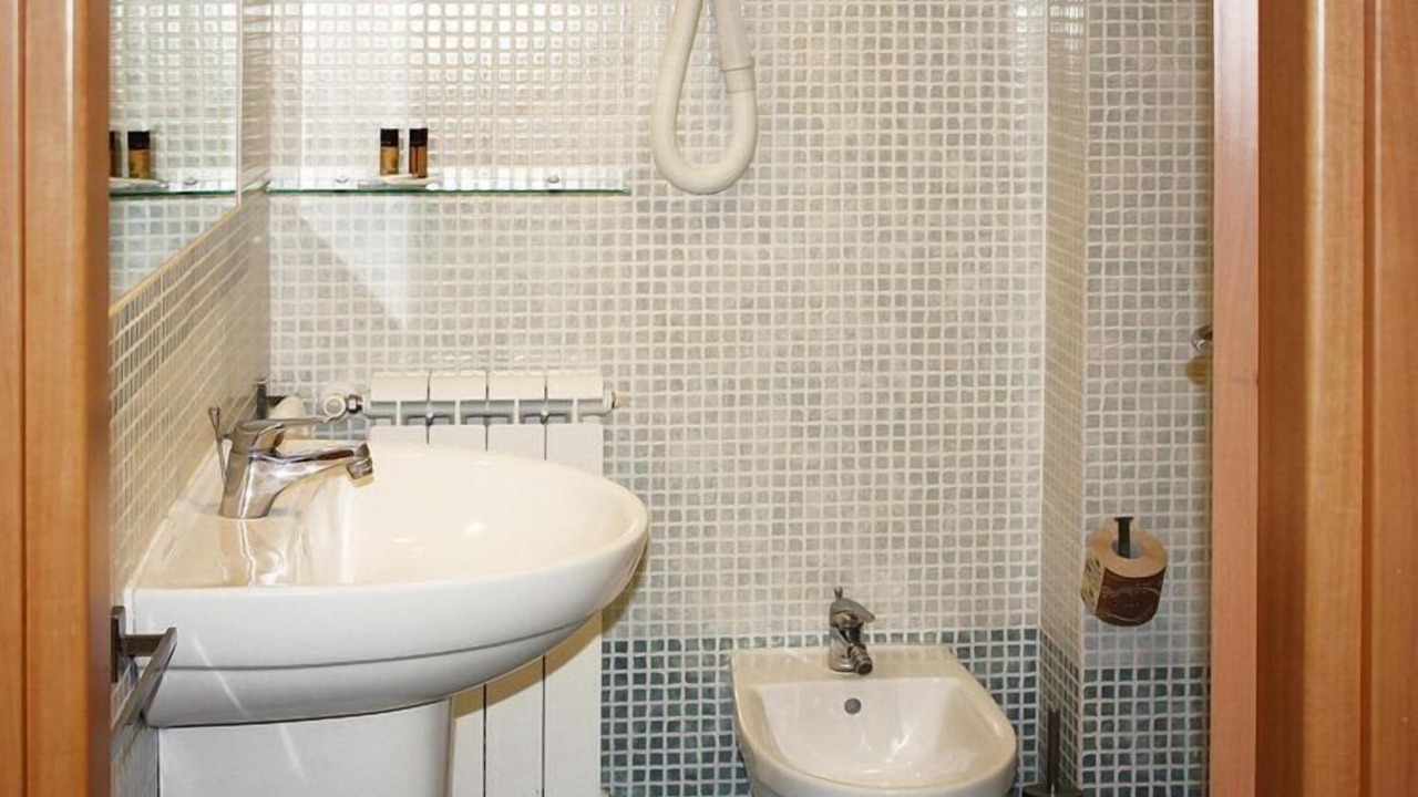 Photo of Bathroom in Vada