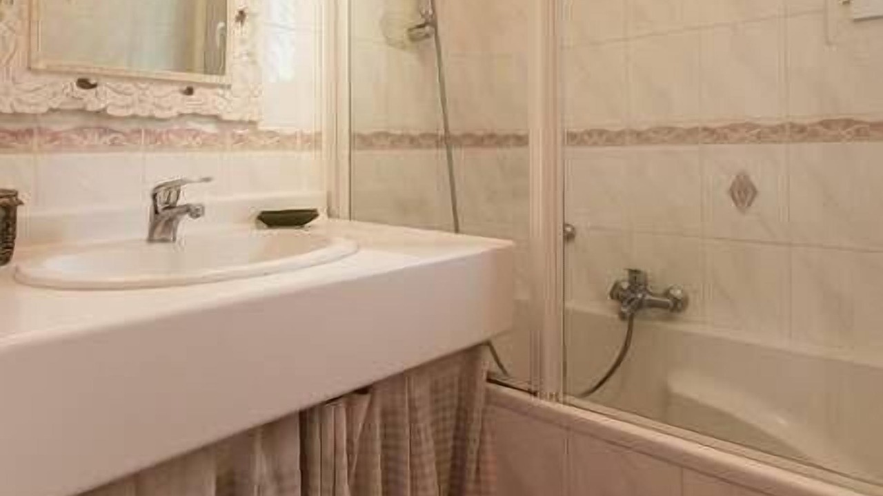 Photo of Bathroom in Saint Maurice
