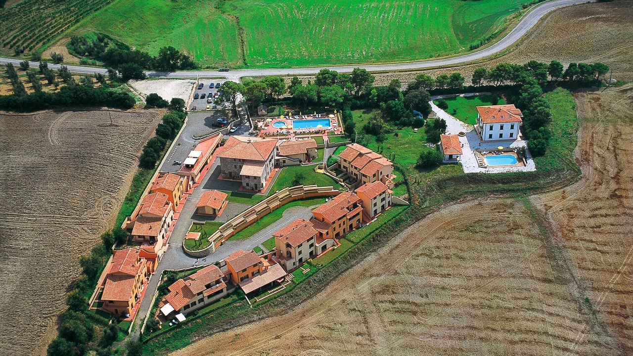 Photo of Others in Pomaia