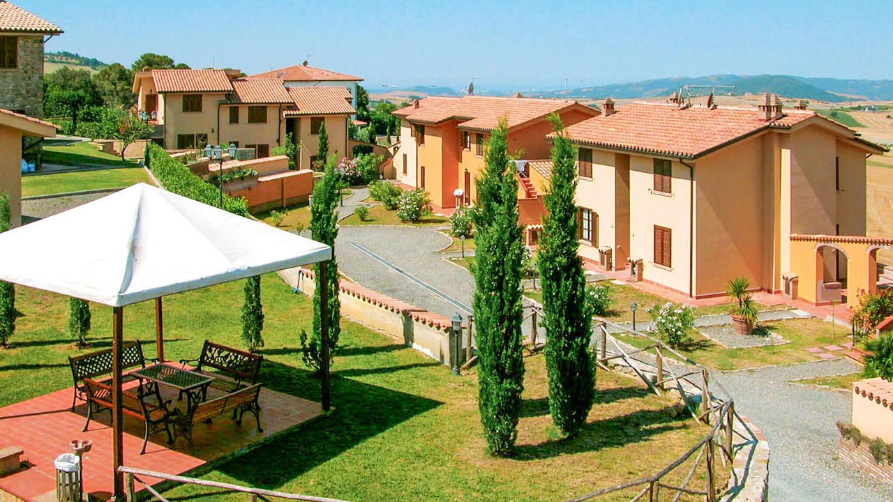 Photo of Others in Pomaia