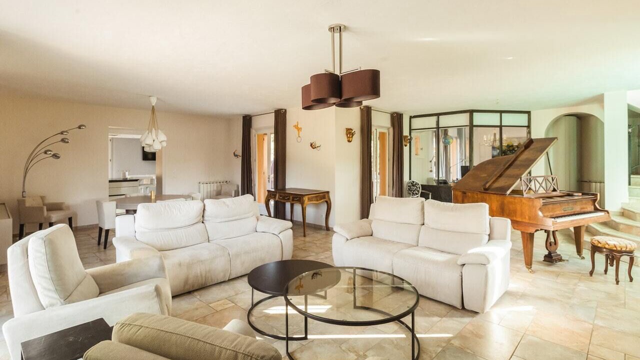 Photo of Livingroom in Mouans-Sartoux