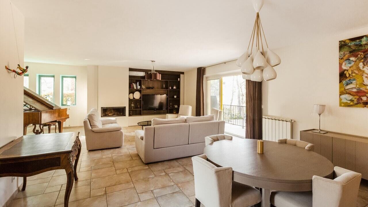 Photo of Livingroom in Mouans-Sartoux