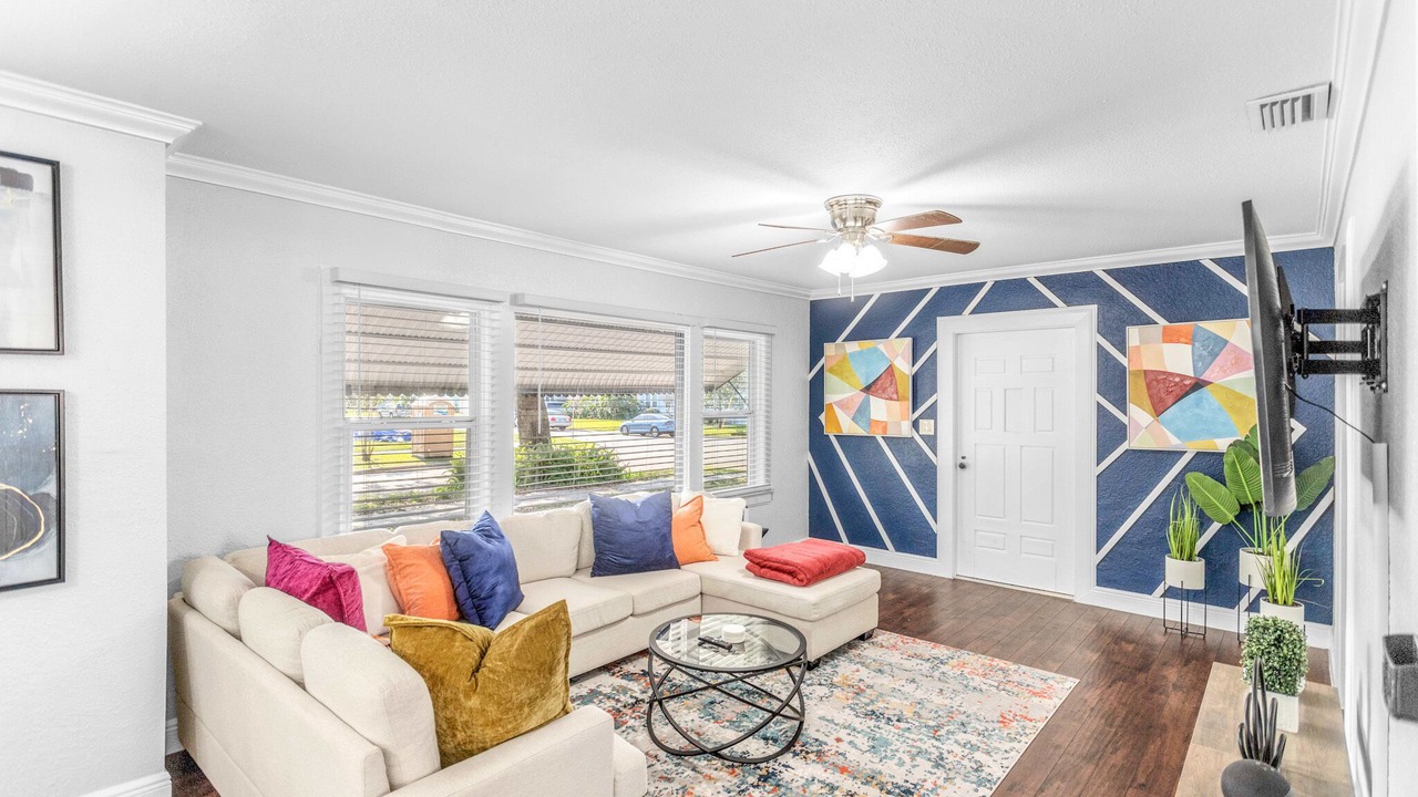Photo of Livingroom in Colonialtown North