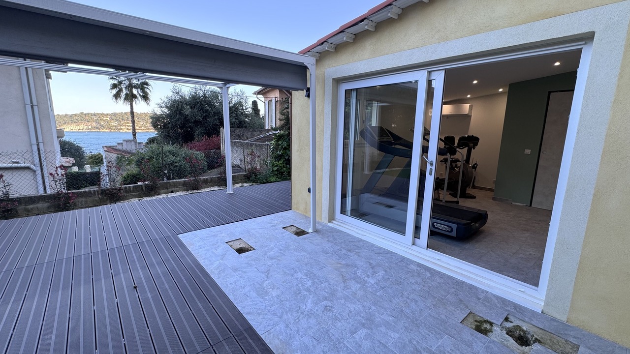 Photo of Patio Balcony in Villefranche-sur-Mer