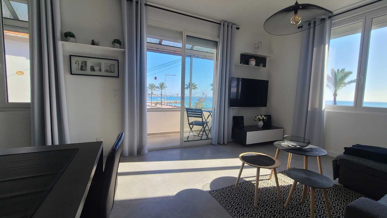 Photo of Livingroom in Cros-de-Cagnes