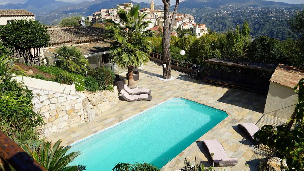Photo of Outdoor in Gattieres