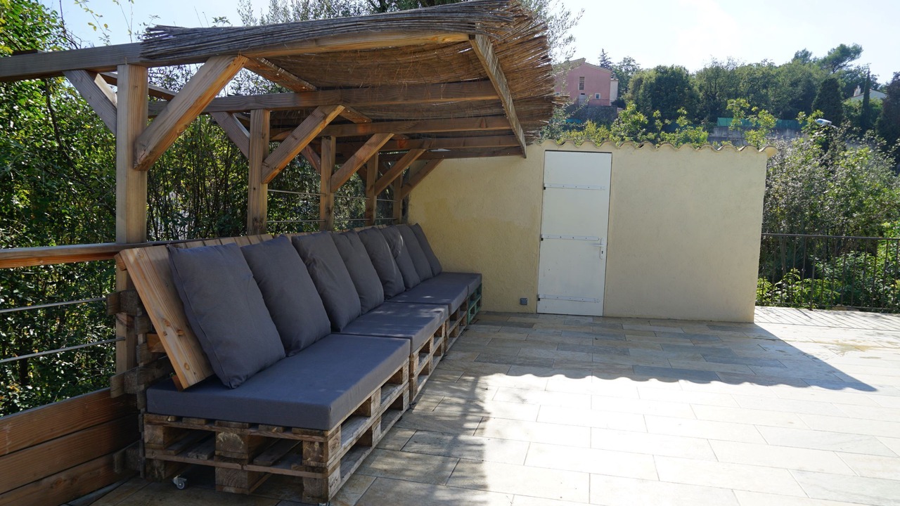 Photo of Patio Balcony in Gattieres