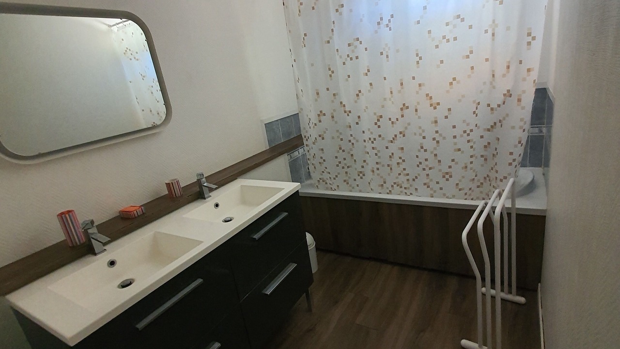 Photo of Bathroom in Saint-Paul-en-Foret