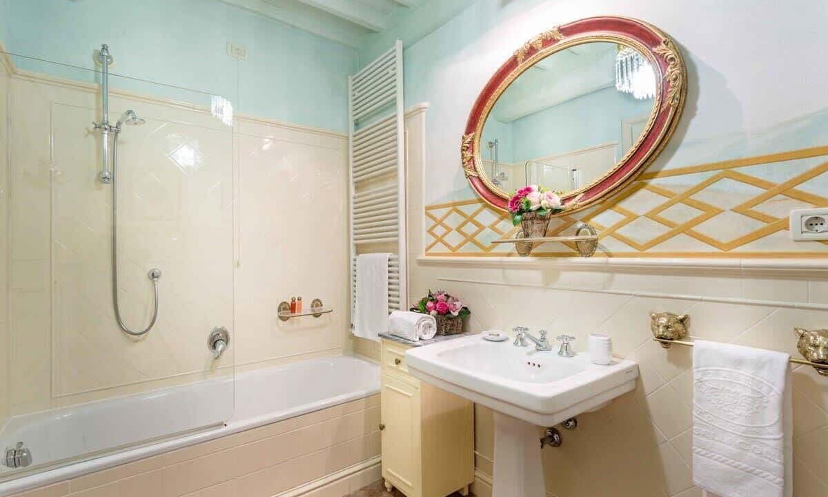 Photo of Bathroom in Vorno