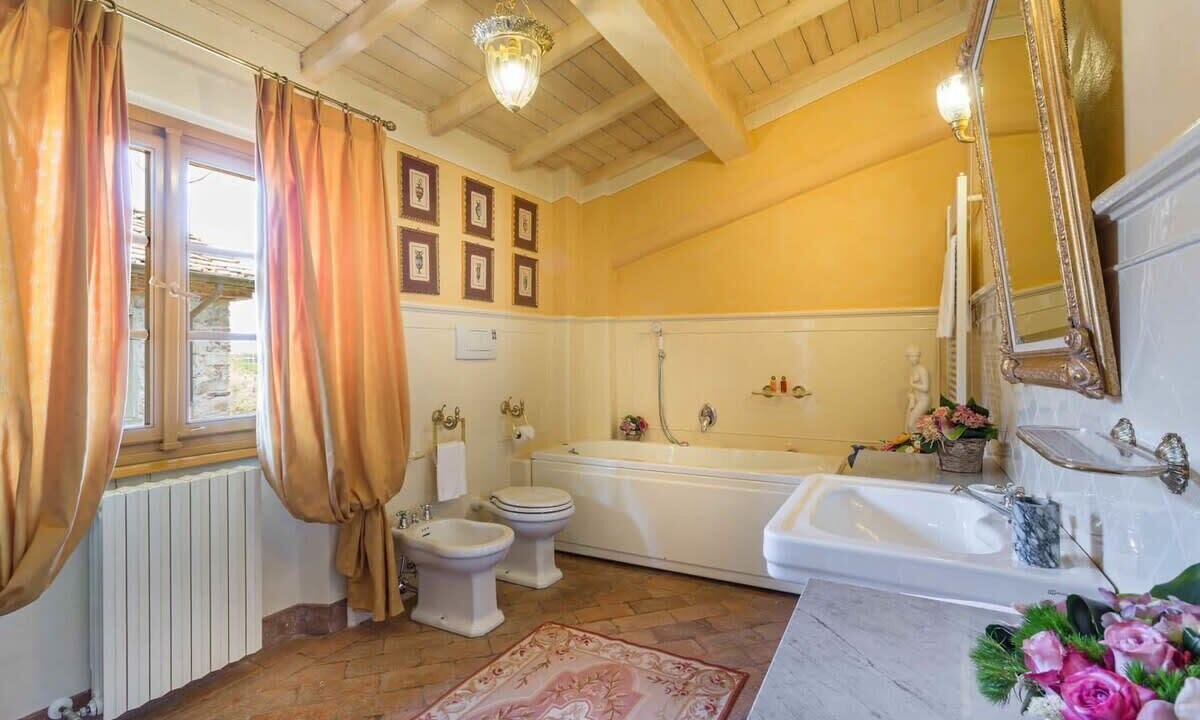 Photo of Bathroom in Vorno