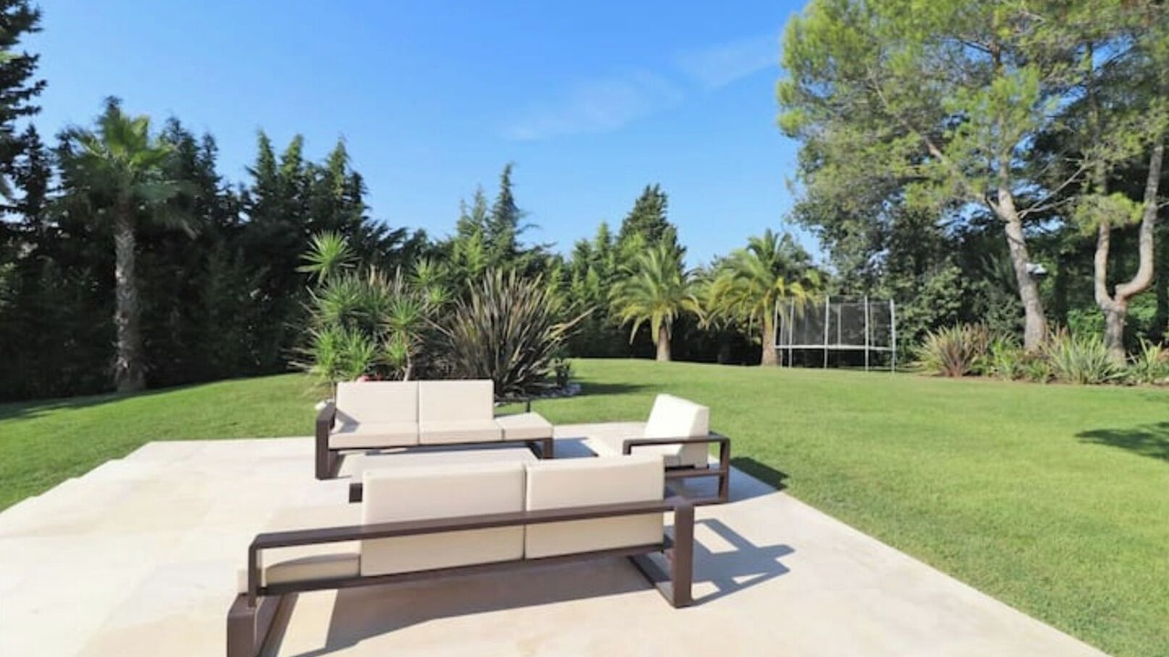 Photo of Patio Balcony in Mouans-Sartoux
