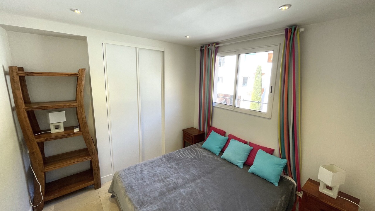 Photo of Bedroom in Theoule-Superieur