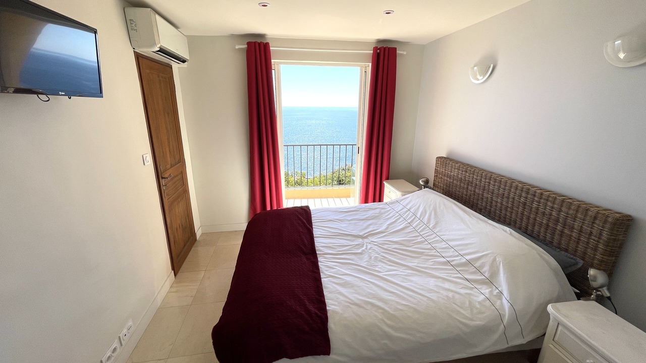 Photo of Bedroom in Theoule-Superieur