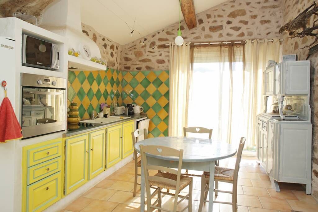 Photo of Kitchen in La Garde-Freinet