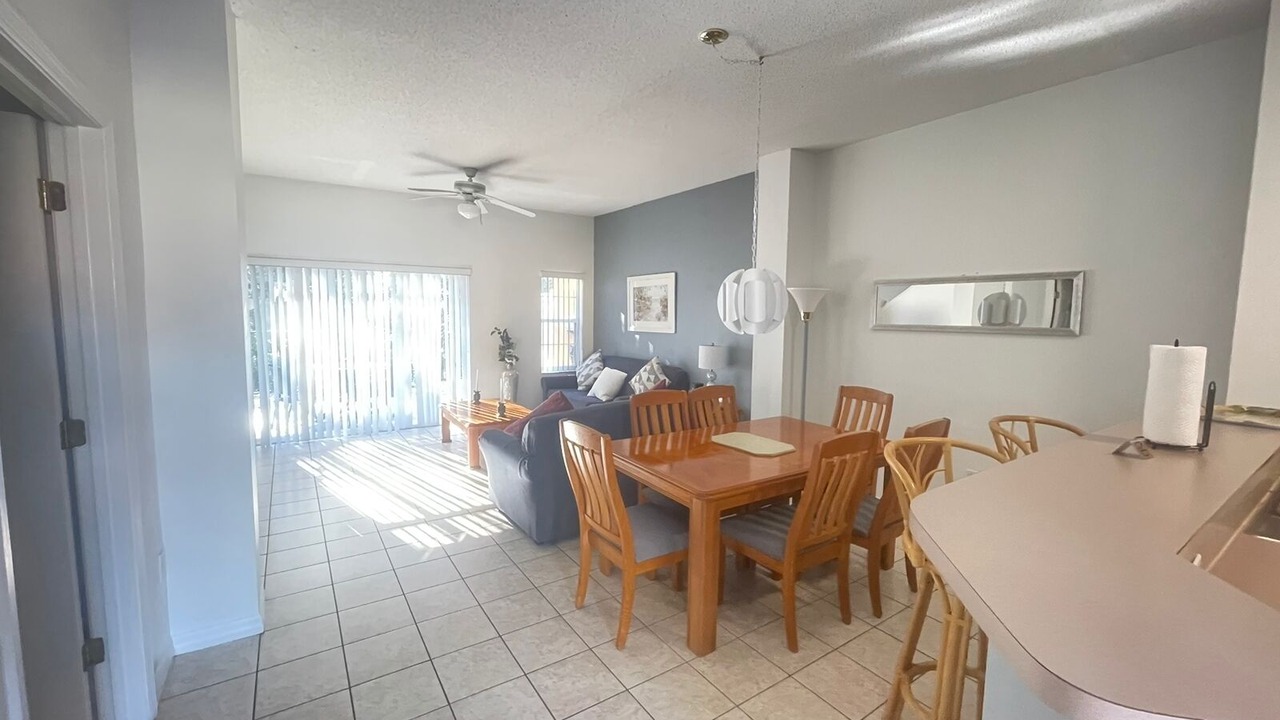 Photo of Bedroom in Lake Berkley