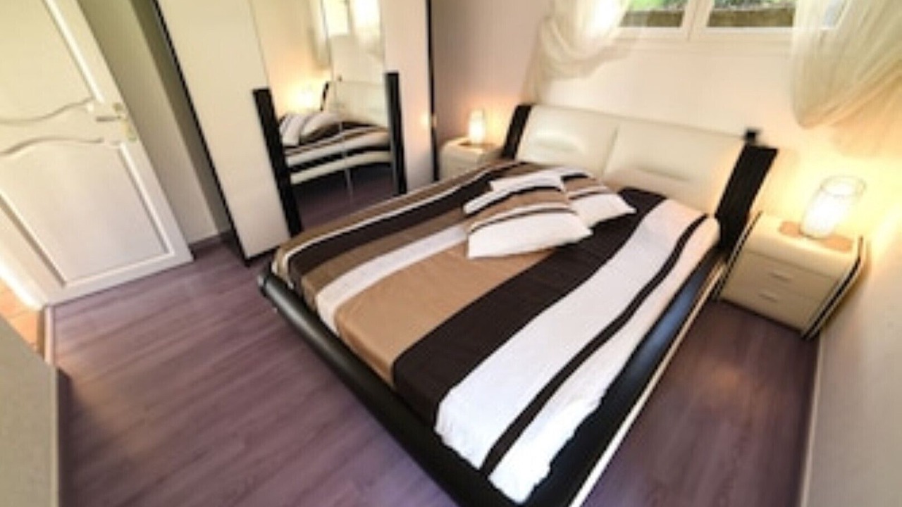 Photo of Bedroom in Chateauneuf-Grasse