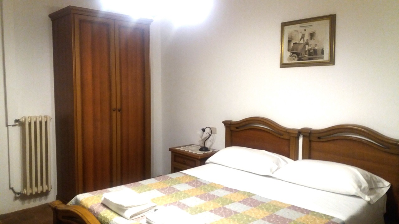 Photo of Bedroom in Latignano