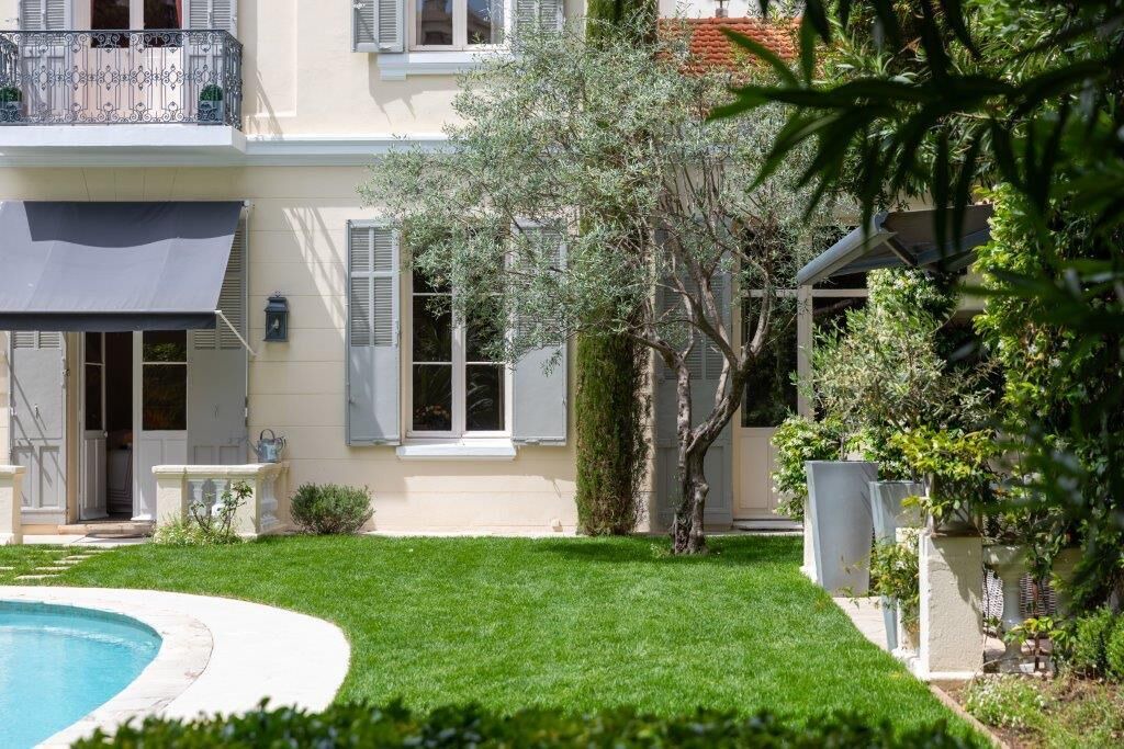 Photo of Outdoor in Riou - Petit Juas - Av de Grasse