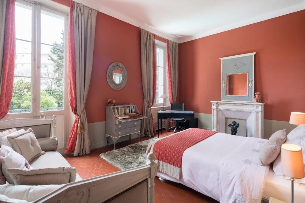 Photo of Bedroom in Riou - Petit Juas - Av de Grasse