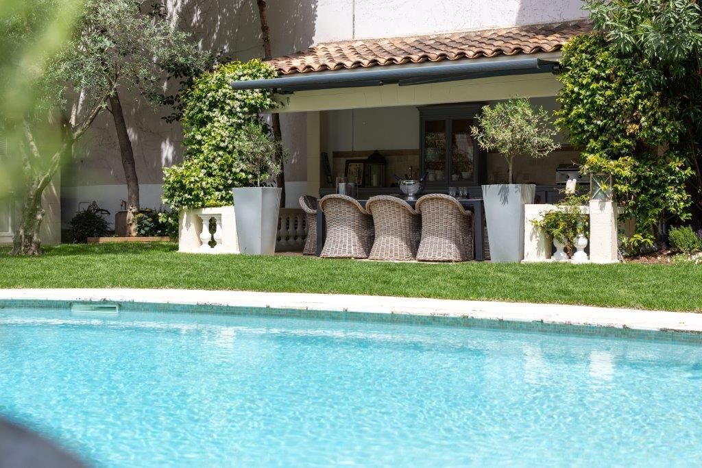 Photo of Outdoor in Riou - Petit Juas - Av de Grasse