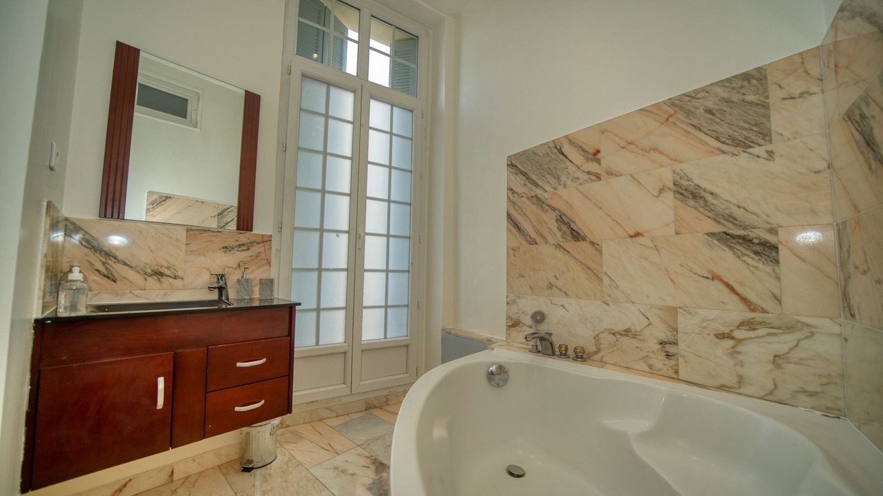 Photo of Bathroom in Nice City Centre