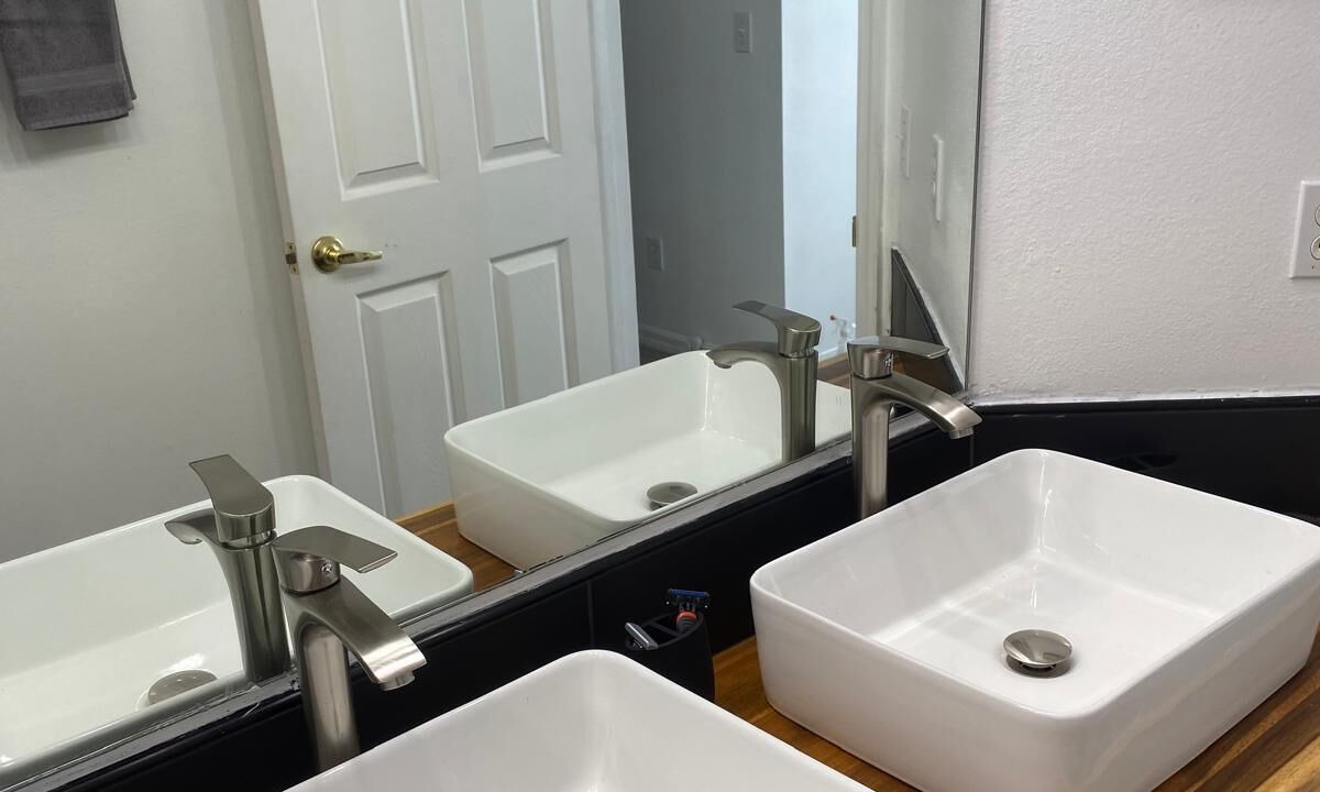 Photo of Bathroom in Esprit