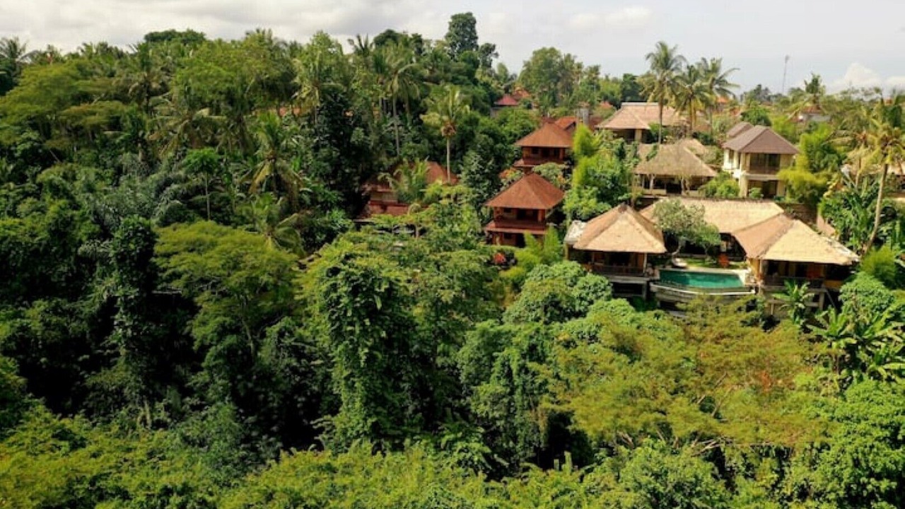Photo of Outdoor in Sayan