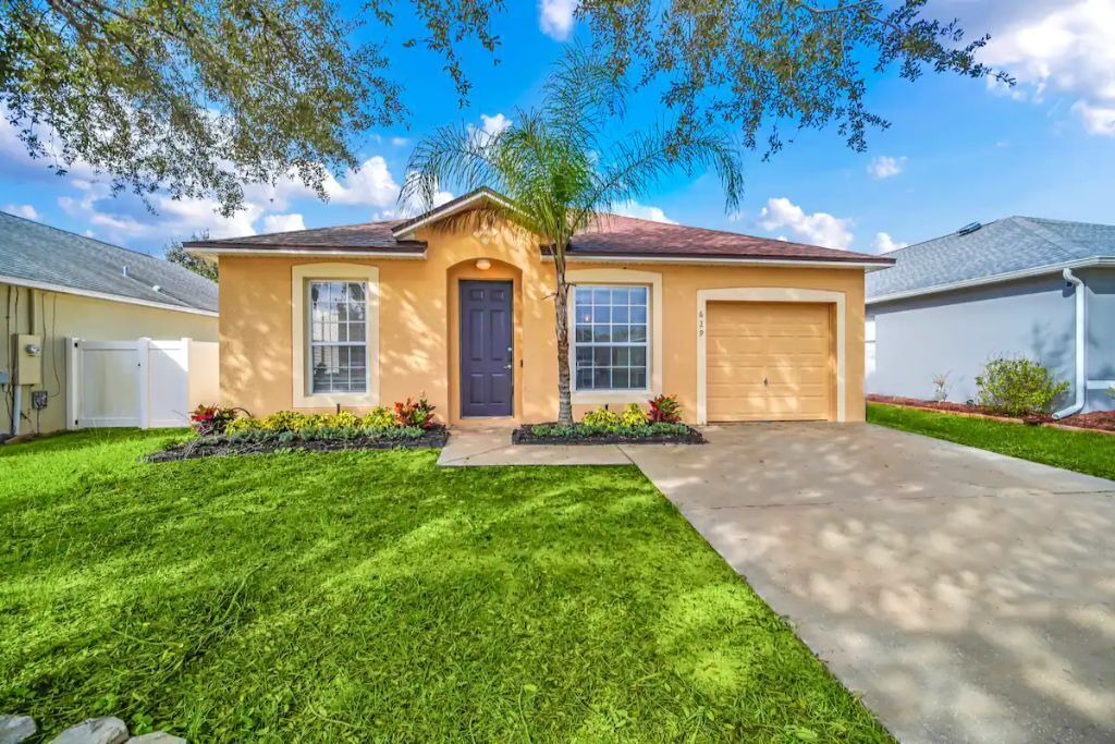Photo of Outdoor in Sunset Ridge